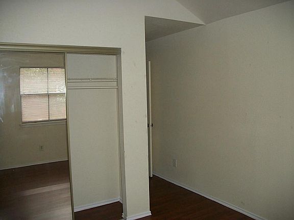 4th image of 1103 Dulles Ave APT 703