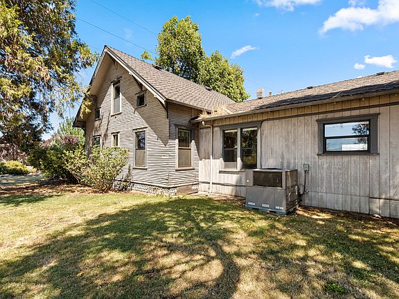 5th image of 1083 Rossanley Dr