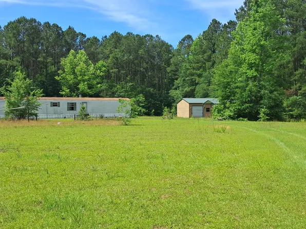 3834 Stag Park Road, Burgaw, NC 28425