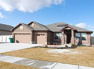 4338 W 5825 S, Hooper, UT 84315