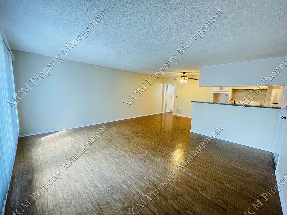 1st image of 6051 Romaine St APT 8