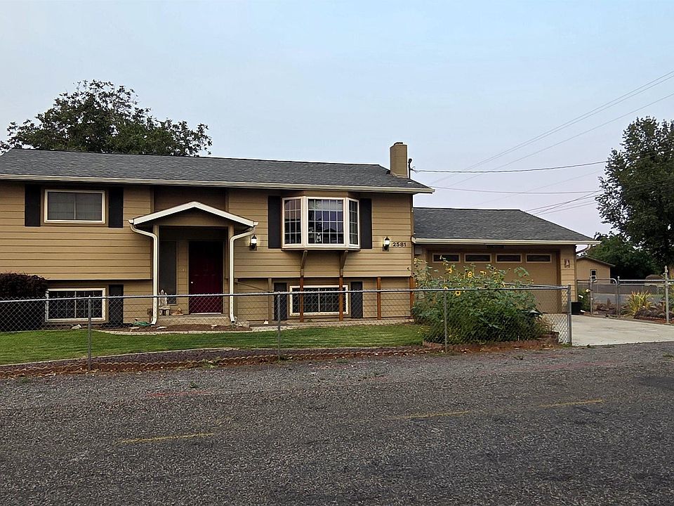 1st image of 2581 18th St