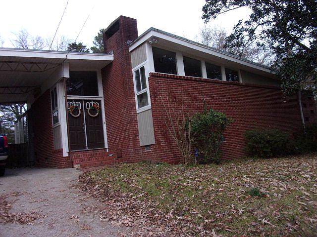1st image of 418 Groome Dr
