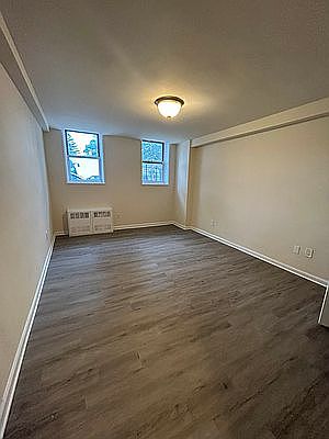 4th image of 94-35 224th St #L2