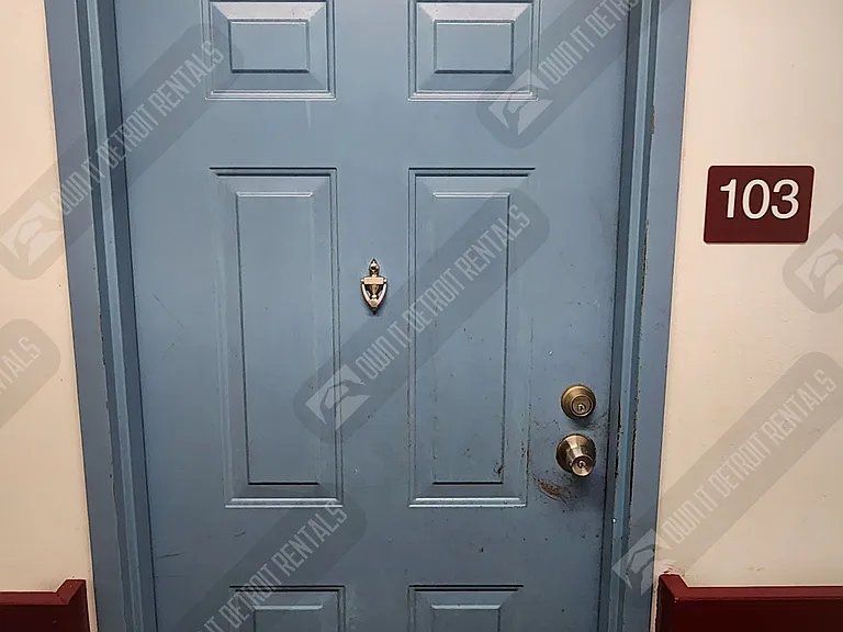 1800 Brainard St #103 — Photo 4