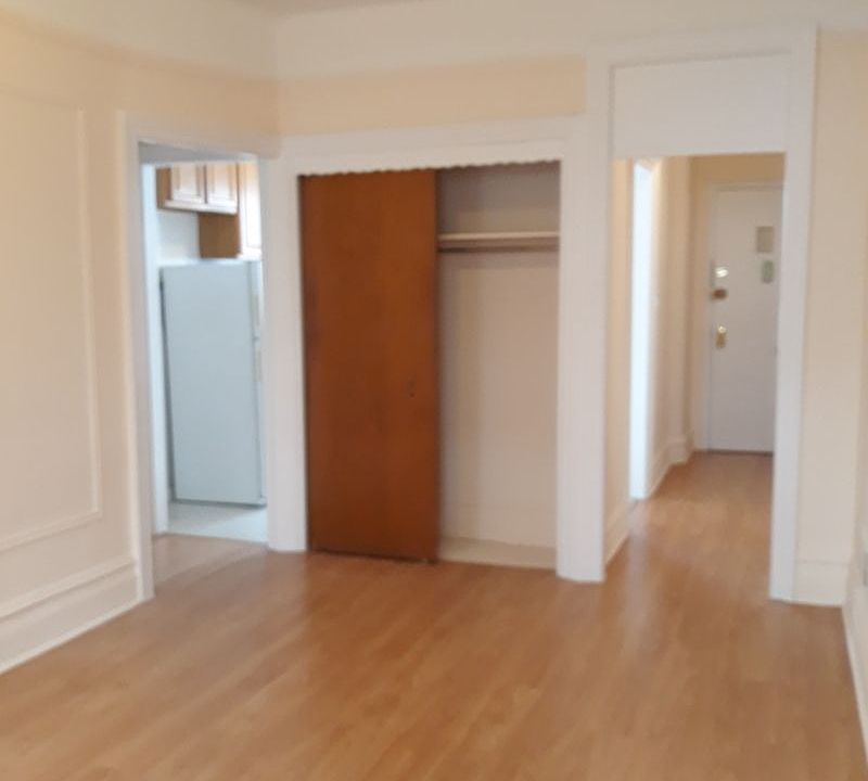 1st image of 31-24 32nd St #2R