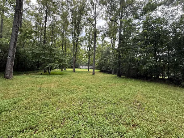 518 Briar Mountain Rd, Rocky Mount, VA 24151
