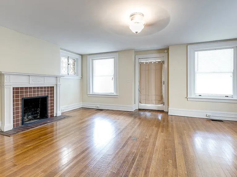 2602 Monument Ave — Photo 11