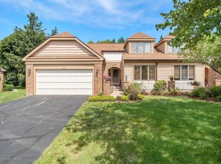 1893 Danbury E, Okemos, MI 48864