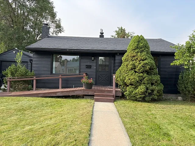 4 bed, 2.0 bath, 1800 sqft, $1,750 — Photo 3