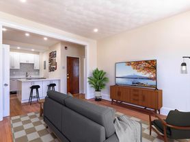 94 Hutchings St, Dorchester, MA