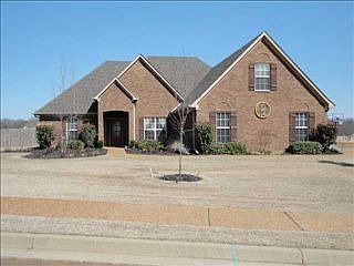 1st image of 1760 Robertson Place Dr