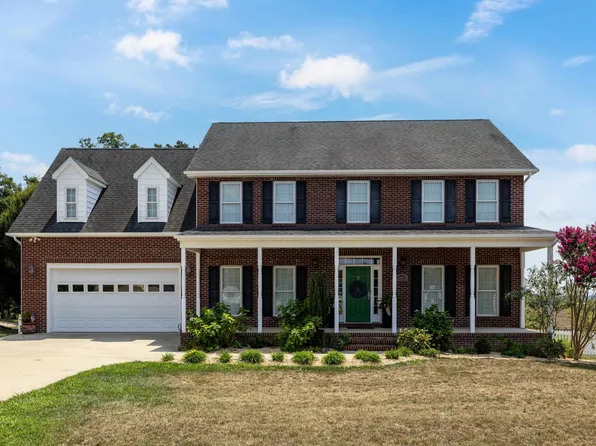 1880 Marigold Cir, Harrisonburg, VA 22801