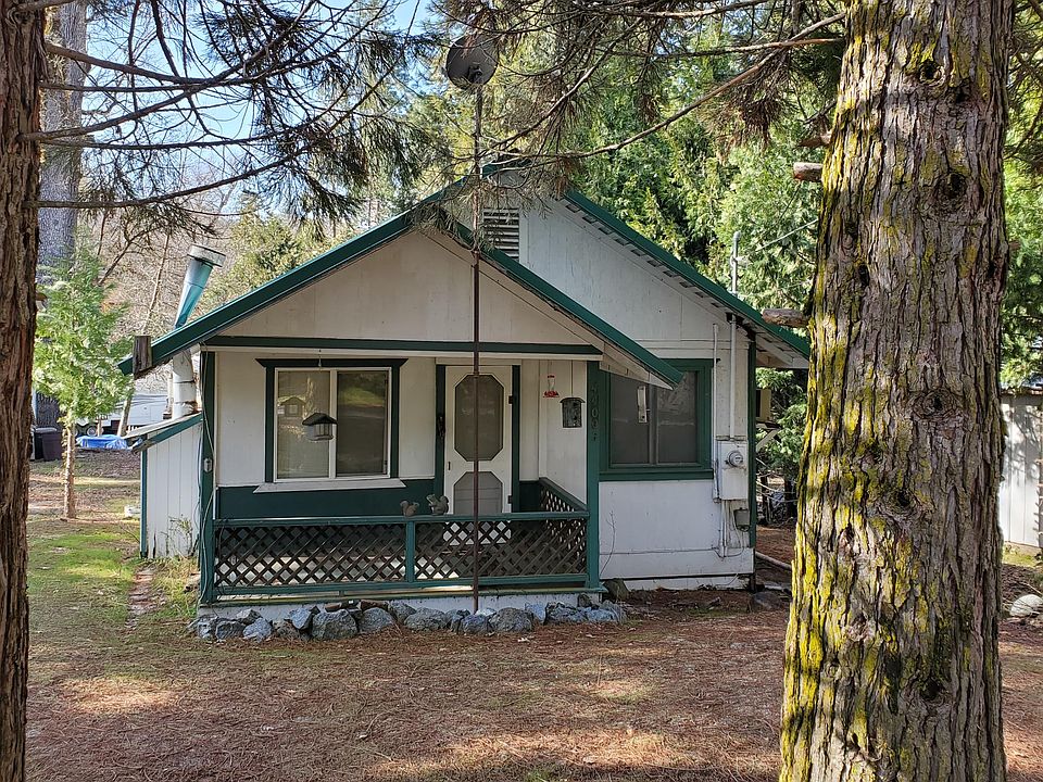 1st image of 44006 Pine Flat Dr