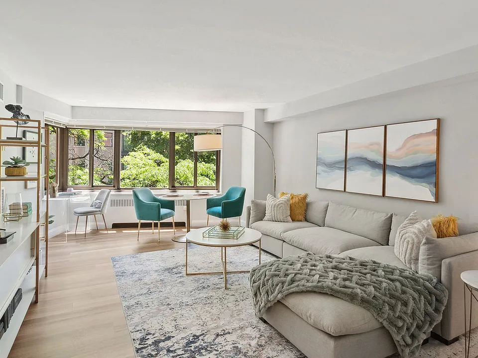 1350 North Lake Shore Drive