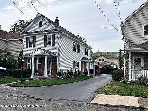 5th image of 1147 Olga St