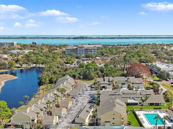 363 Lofts Dr, Melbourne, FL 32940