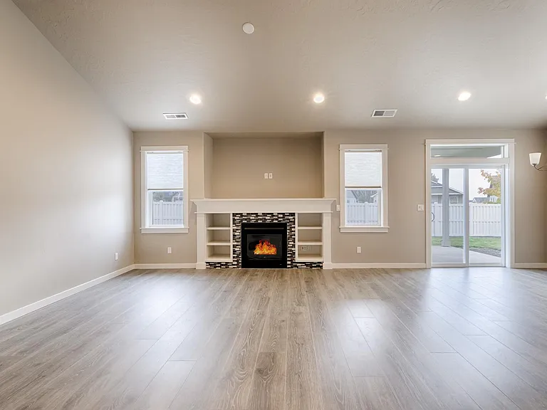 3456 N Tansy Pl — Photo 4