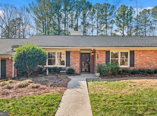 6408 W Deer Hollow Way, Peachtree Corners, GA 30092