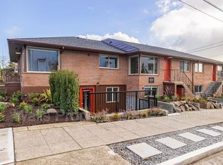 5816 26th Ave NW, Seattle, WA 98107