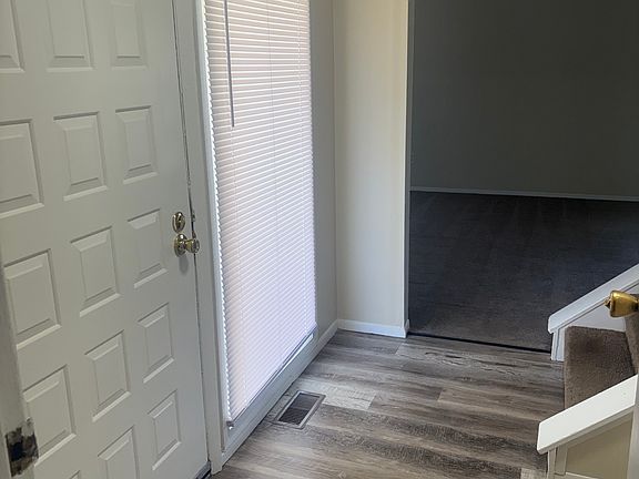 4th image of 238 Highmeadow Dr