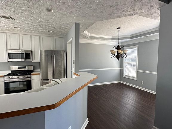 Kitchen and dining room