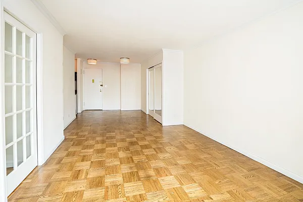 Sold by Owner | media 3