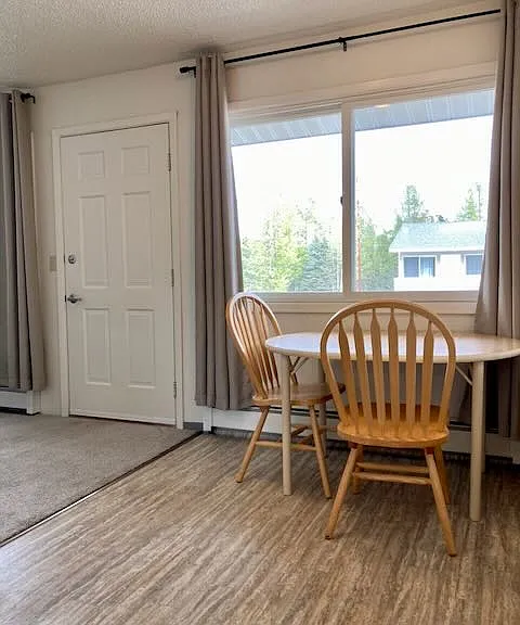 807 Peninsula Ave #1 — Photo 3