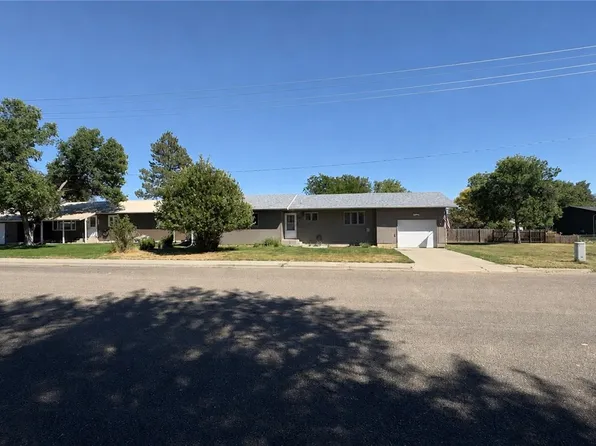 403 Wildrye St, Colstrip, MT 59323
