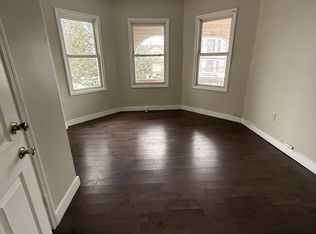 40 Chelsea Ave #2, Newark, NJ 07106