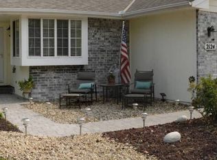 2124 Hendricks St, Hutchinson, KS 67502