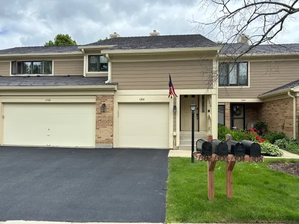 1306 Appletree Ln #1306, Libertyville, IL 60048