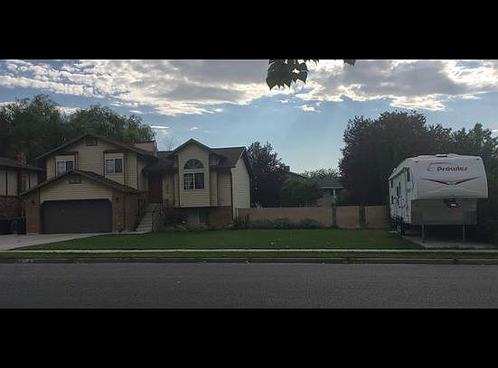 1st image of 875 N 325 E