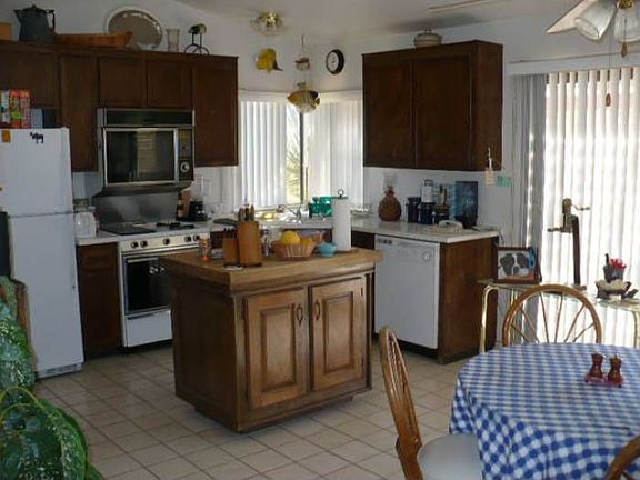 Large kitchen