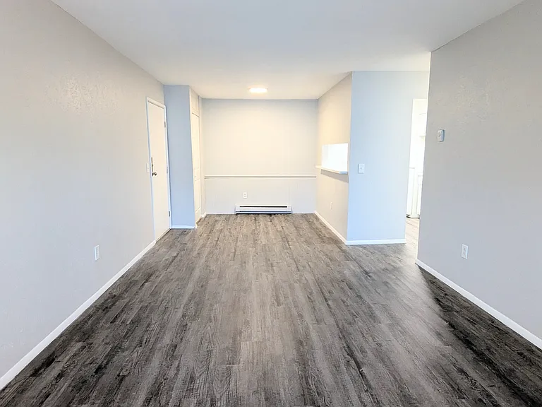 Copper Cove Apartments — Photo 31