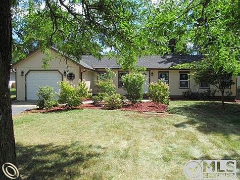 1765 LAKESVIEW DR OXFORD (36).JP