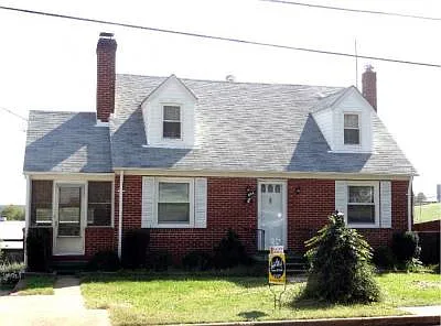 224 Jefferson St photo 1