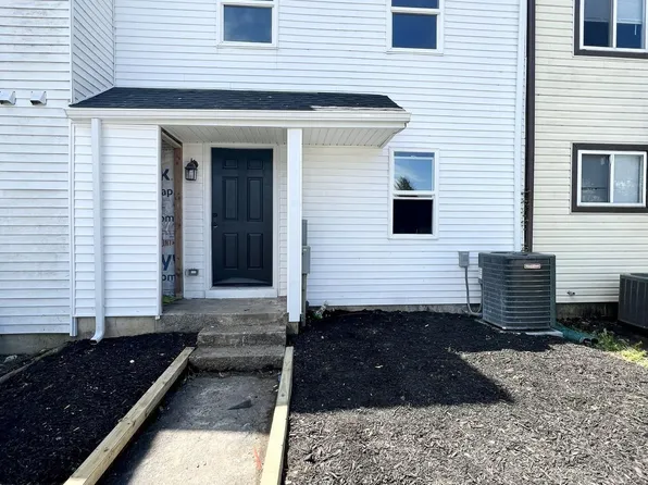 228 Chenault Ct, Dover, DE 19901
