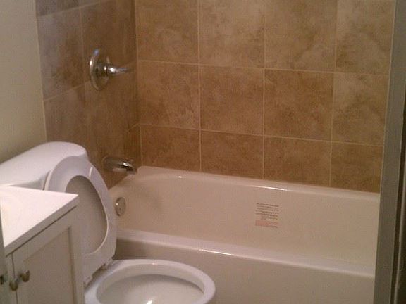 5th image of 3009 Westwood Northern Blvd APT 2
