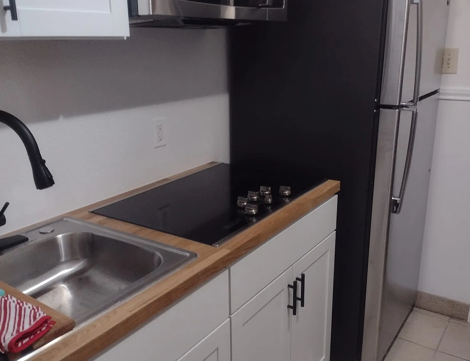 Studio, 400 sqft, $800 — Photo 3