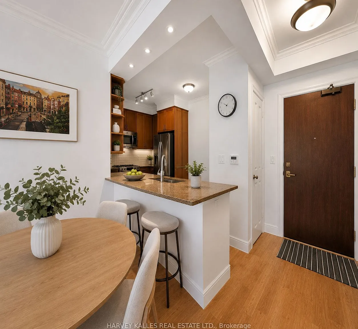 3 bed, $3,600 — Photo 4