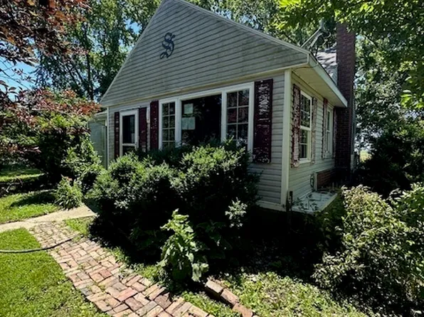 269 E 1300 North Rd, Onarga, IL 60955