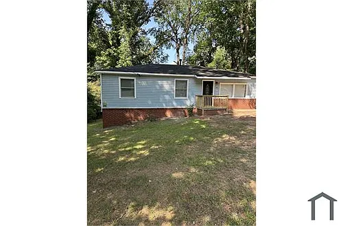 1044 Rebel Forest Dr SE Photo 1