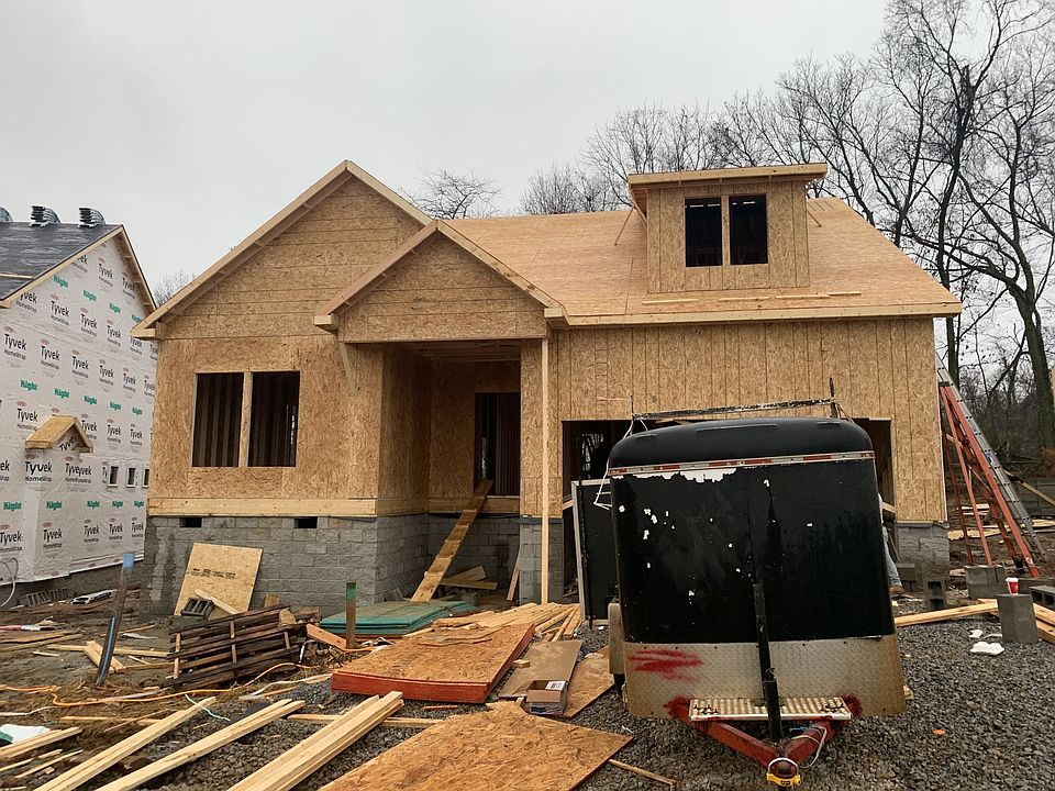 1st image of 403 Autumn Creek