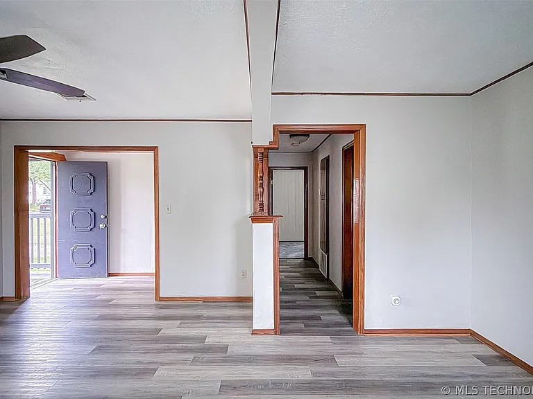 613 W 23rd St — Photo 30