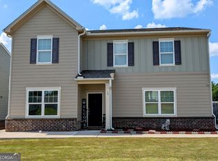 15 Regal Ln, Covington, GA 30016