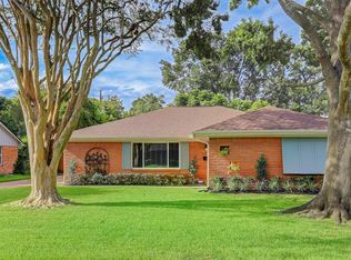 5526 Belrose Dr, Houston, TX 77035
