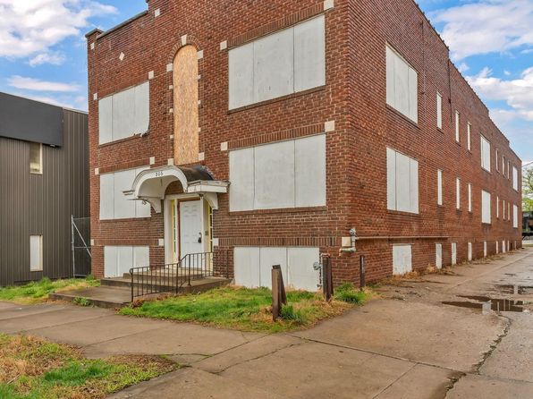 506 SW 6th Ave, Topeka, KS 66603