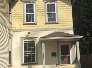 390 4th St #B, Beaver, PA 15009