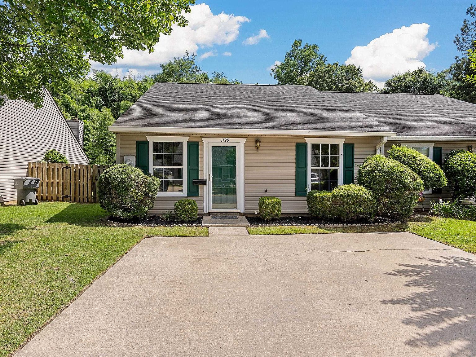 1125 ber Way, Spartanburg, SC 29307 Zillow